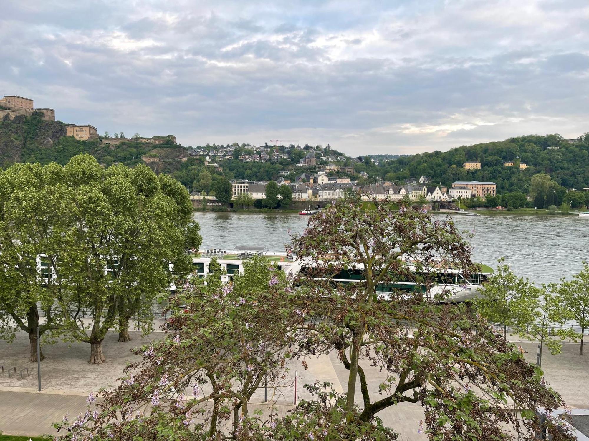 Appartement Rheinblick Apartment- Park And